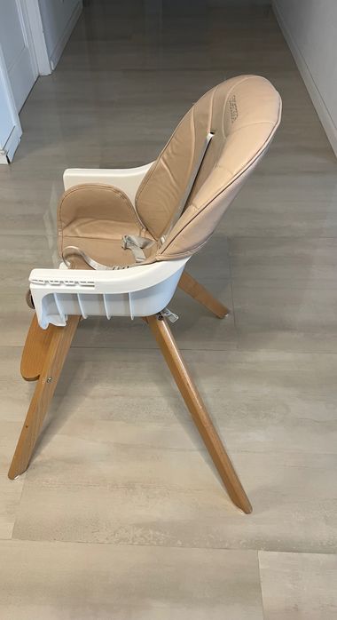 Scaun de masa, Ricokids, Lemn, Inaltime reglabila, Tava reglabila/detasabila, Centuri siguranta, culoare Roz
