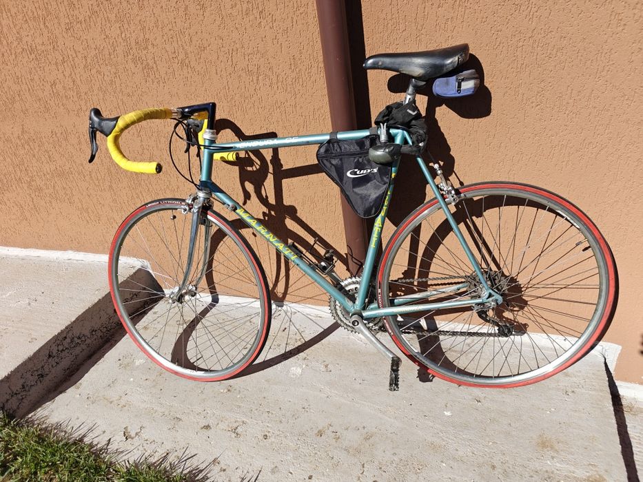 Bicicleta de vânzare