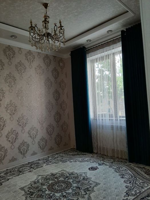 Продаю квартиру без маклер 45 кв новостройкк 2х комнота