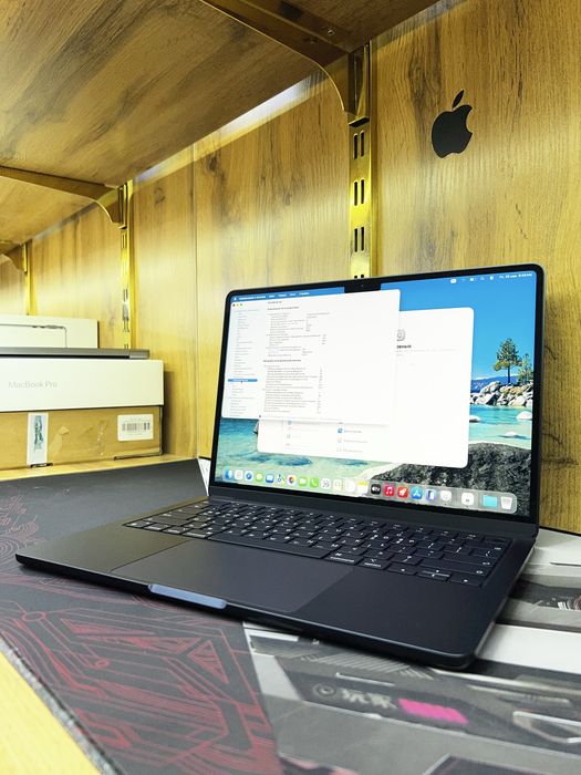 MacBook Air M3 99% 29 sikl
