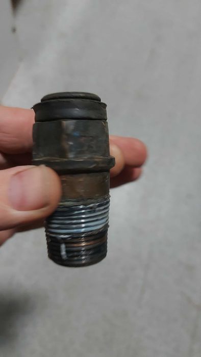 Вентиль на газовый баллон