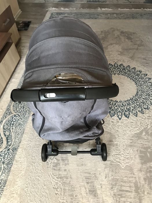 Продам детскую коляску