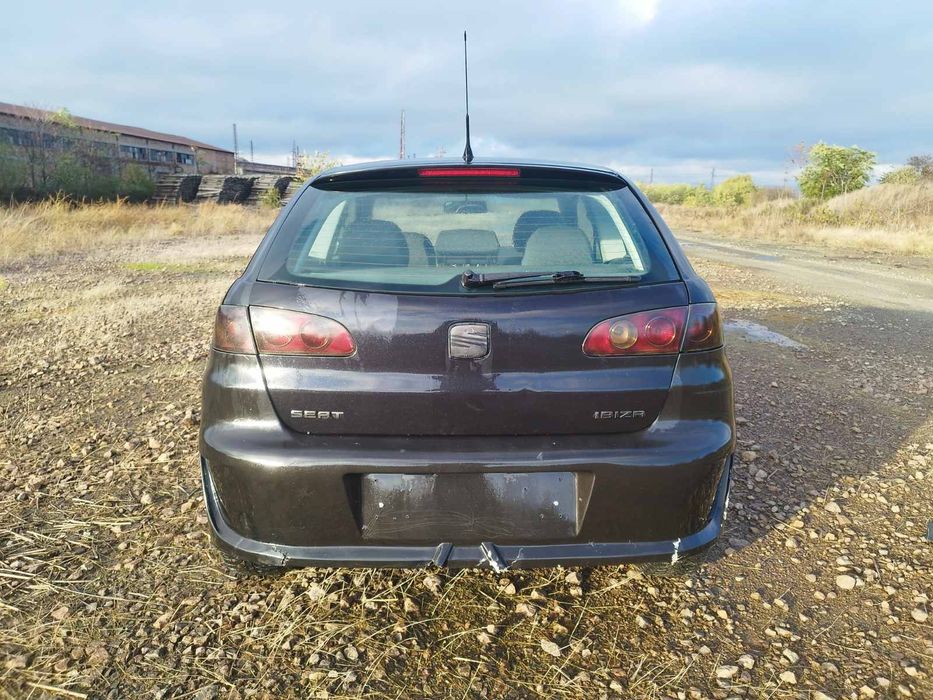 Seat Ibiza 1.4i / 2005година