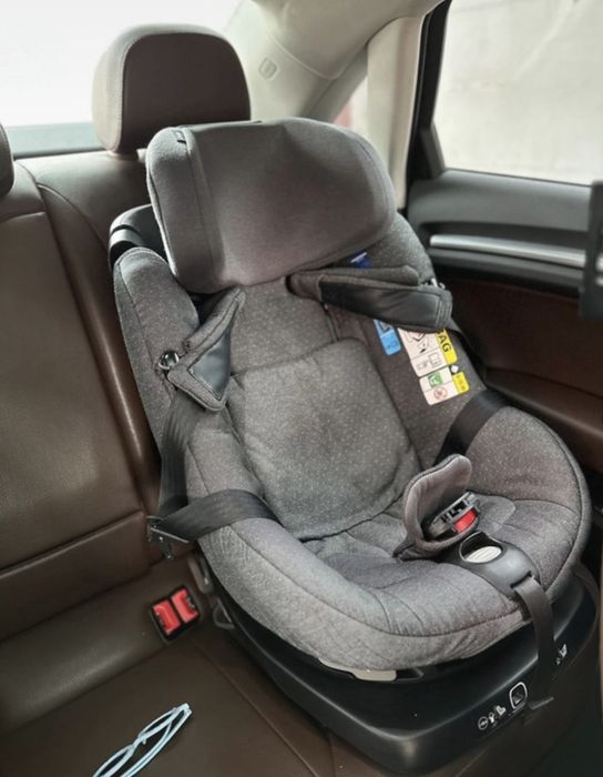Scaun auto Maxi Cosi cu isofix