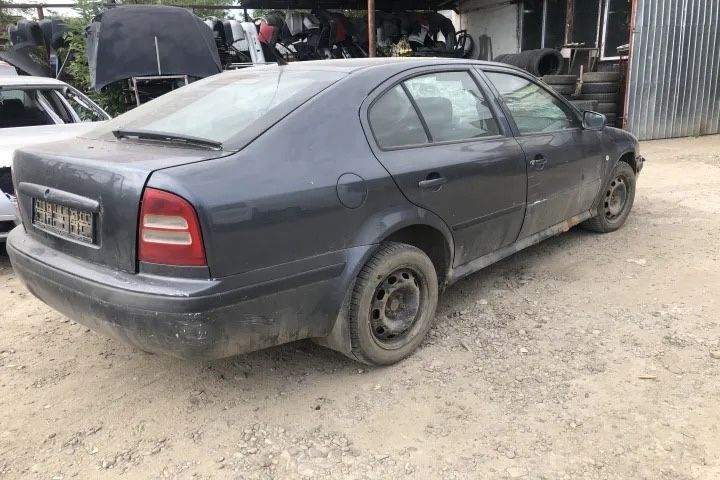 Piese din dezmembrari Skoda Octavia 1.6i BFQ CV automata FDH