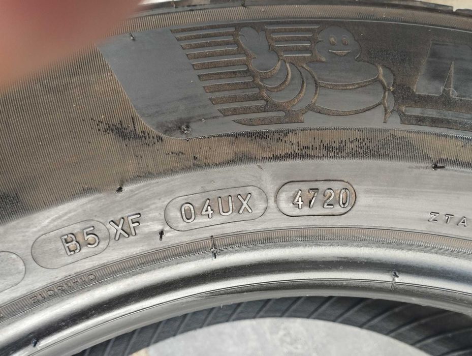 2 бр. Зимни гуми 235/60R18 Michelin pilot alpin 5