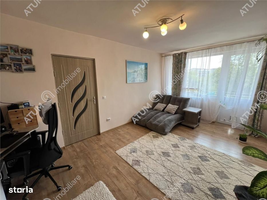Apartament 2 camere balcon pivnita etajul 1 zona Siretului Sibiu — fotografia 1