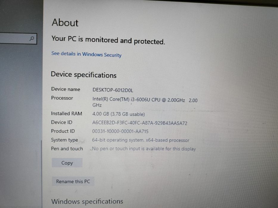 Vând laptop Dell inspiron 3567 în stare bună, i3, SSD doar 399 lei