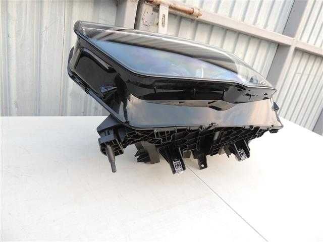 Far stanga BMW X5 G05 / X6 G06 Full Led an 2018 - 2021 cod 948178305