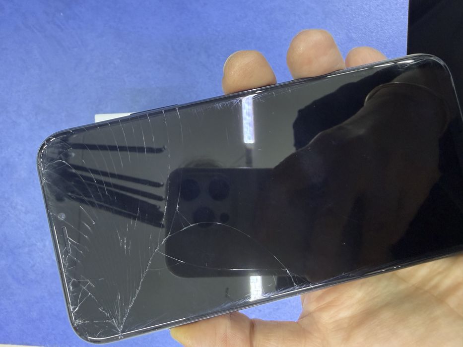 Продам Iphone  x 128 гб