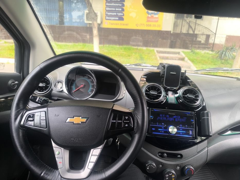 Chevrolet Spark 2018 — 2