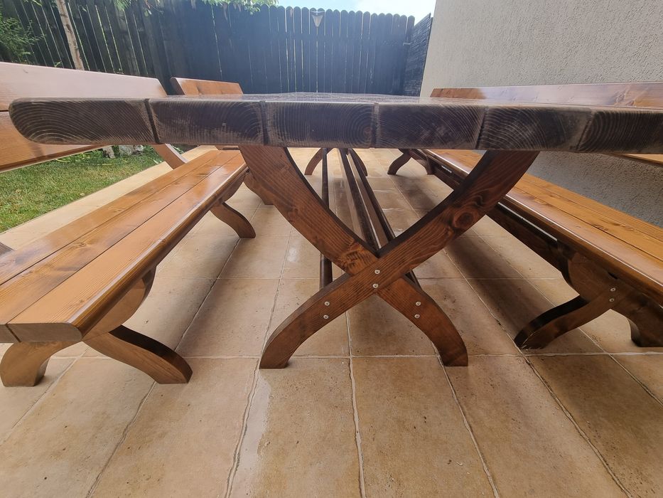 Vand set de masa si banci pt terasa din lemn masiv 3m lungime