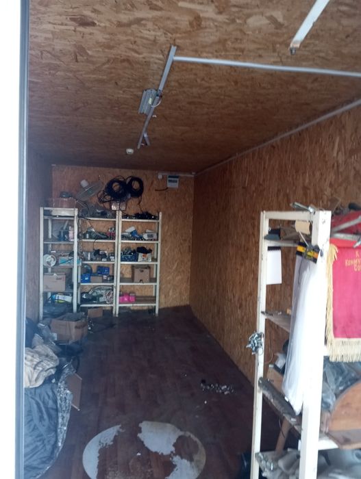 Продам контейнер 20 тонн