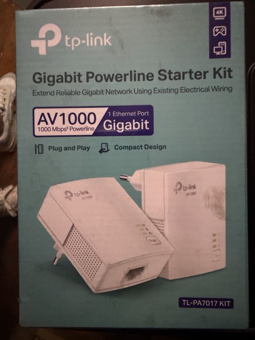 Powerline адаптер TP-LINK TL-PA7017 KIT