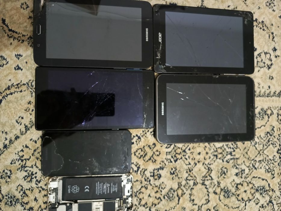 планшеты и телефоны