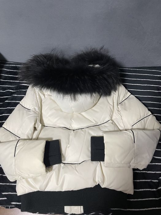 Продам зимний пуховик