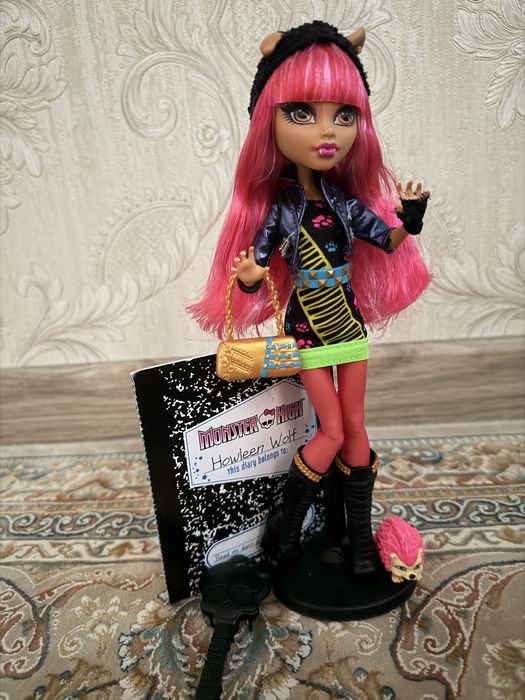 Monster High 13 Wishes Howleen Wolf Doll