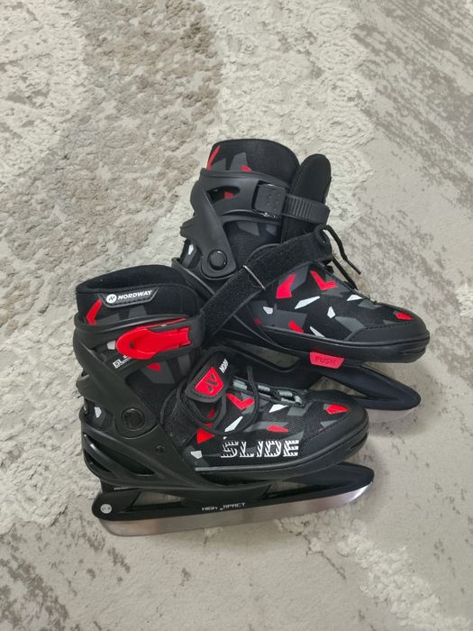 Продам детские коньки