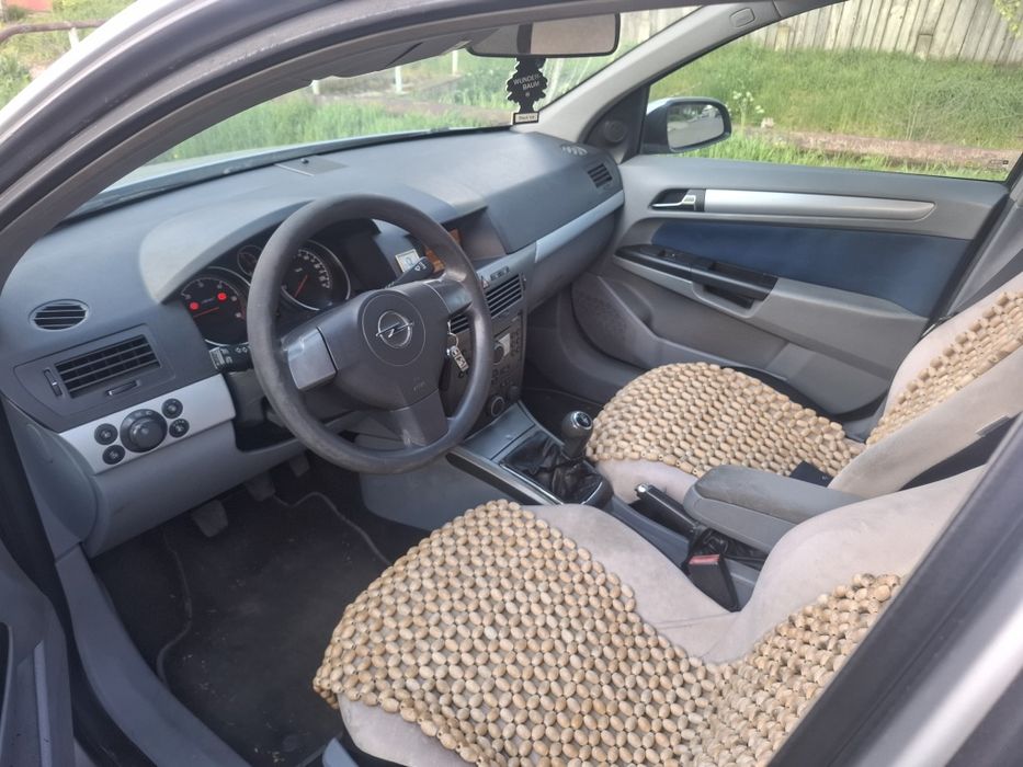 Vând Opel astra h 2005//1.7 diesel