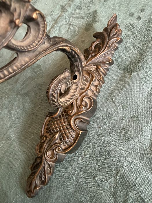 Продам бра бронза дракон