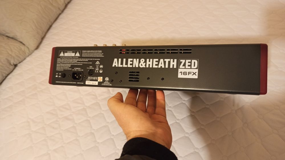 Allen&Heath Zed16Fx