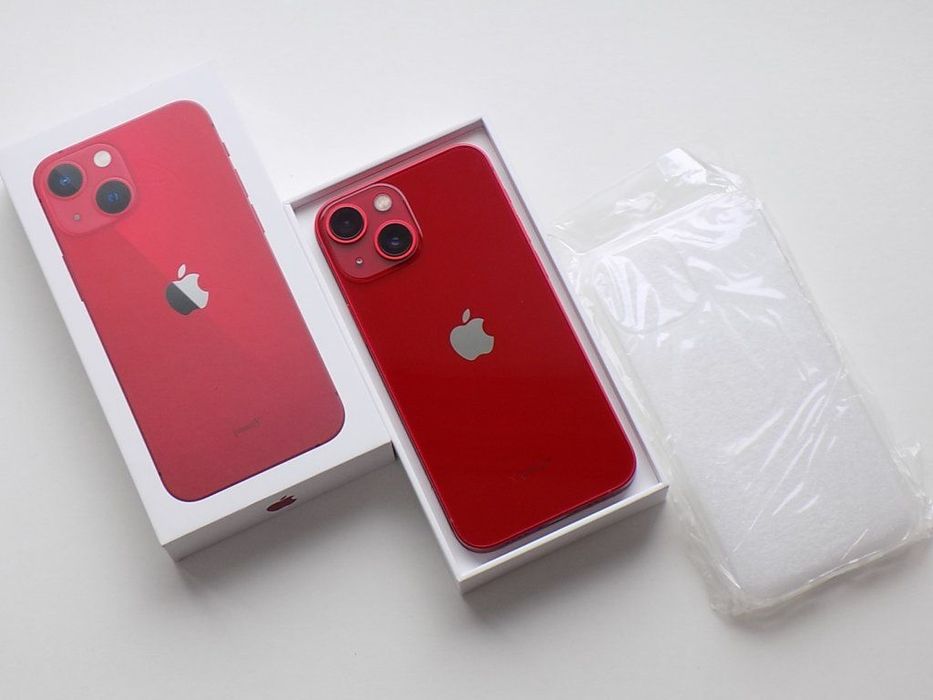 Нов iPhone 13 Mini , 256 GB. В гаранция до 09.11.2027 година.  Червен цвят