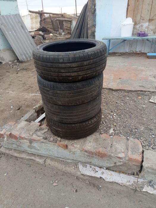 Продам шины летние