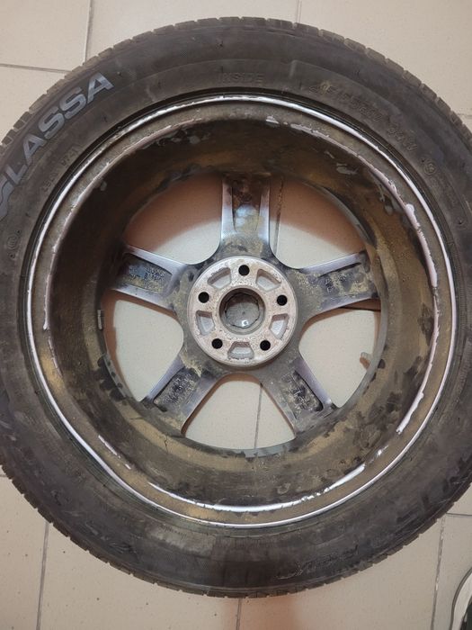 Продаётся летнын шины с дисками