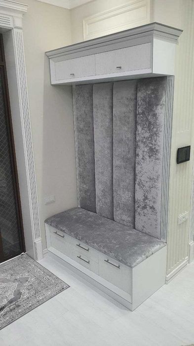 Mebel fabrikasidan dahliz uchun mebel