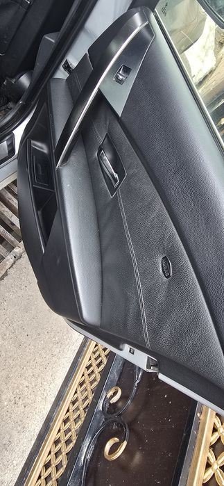 Салон е60 в среднем состоянии