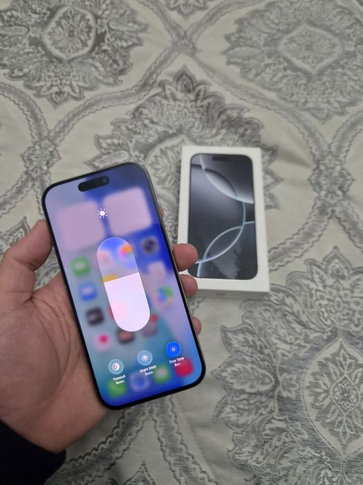 Айфон 16про 256гб iphone