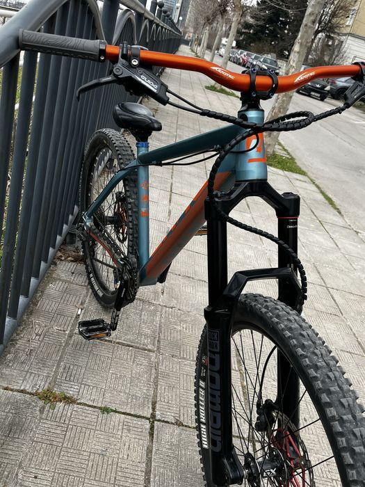 Спешно! Продавам Drag c2 team edition много запазено.