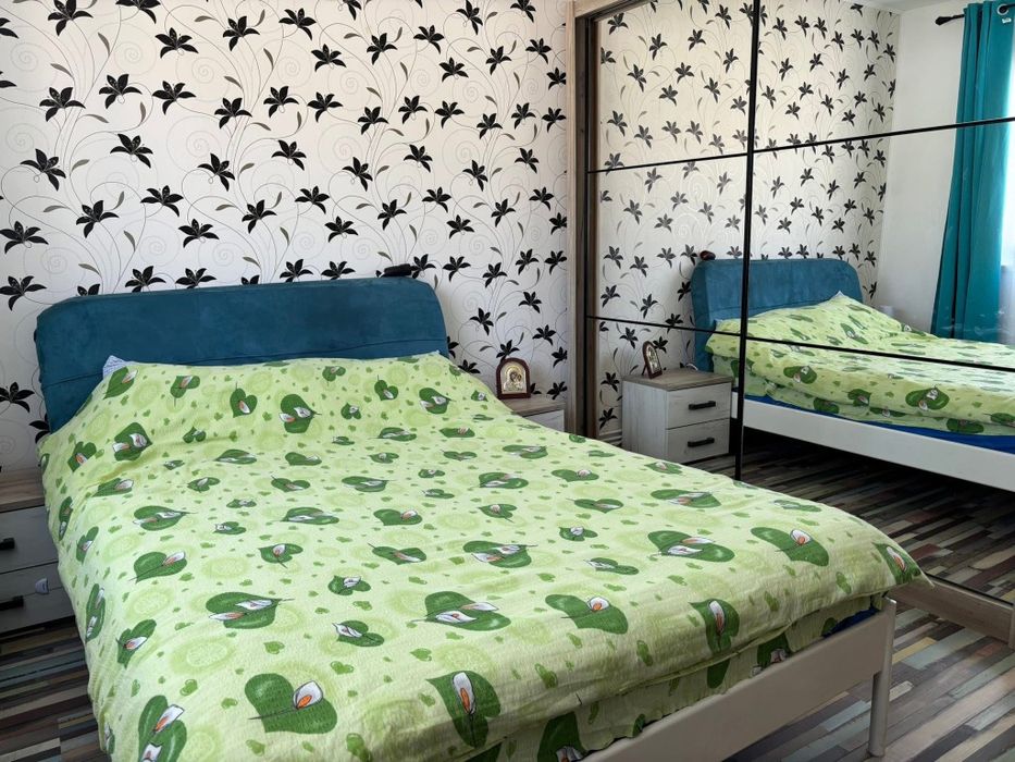 Apartament de închiriat