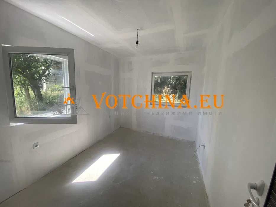 Продава се Къща в Варна, м-т Боровец - юг - 160 кв.м за 938 €/кв.м - Снимка #6