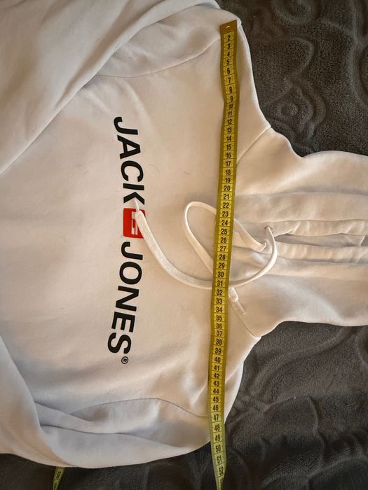 Jack Jones суѝчър