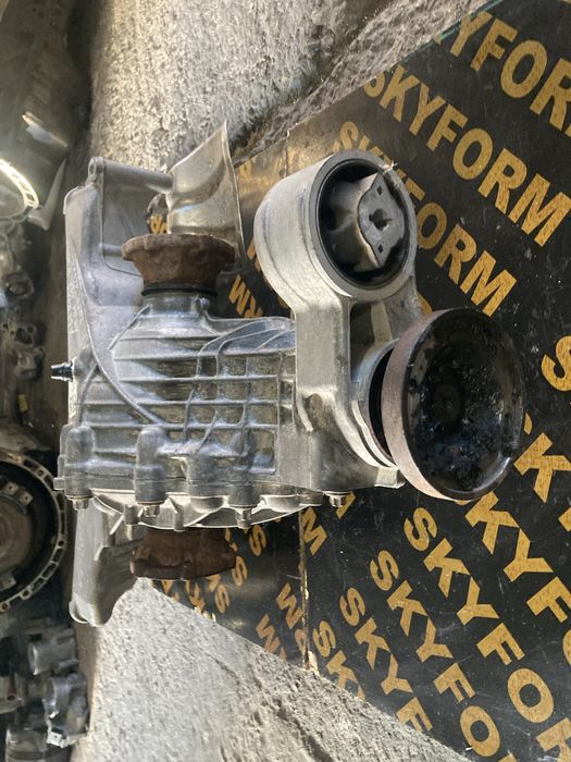 Audi A4 B9 2.0tdi 163 кс 4х4 Комби Заден Диференциал