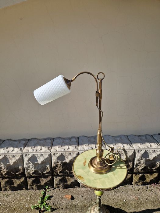 Страхотна антикварна немска настолна лампа