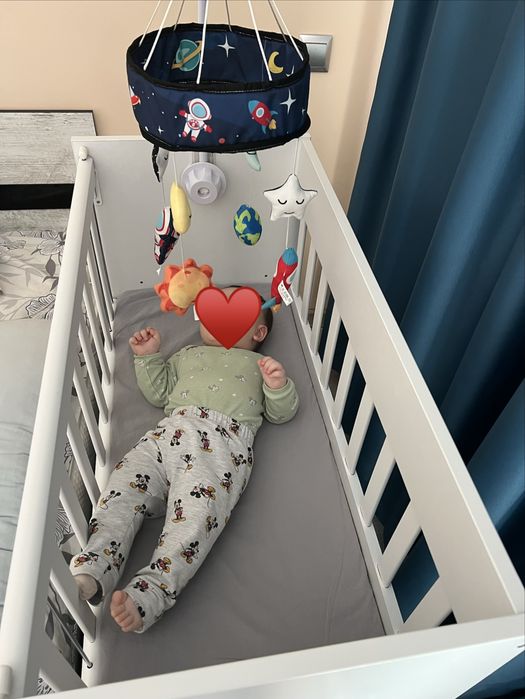 Бебешка кошара next to me