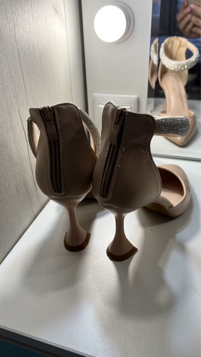 Продам каблук