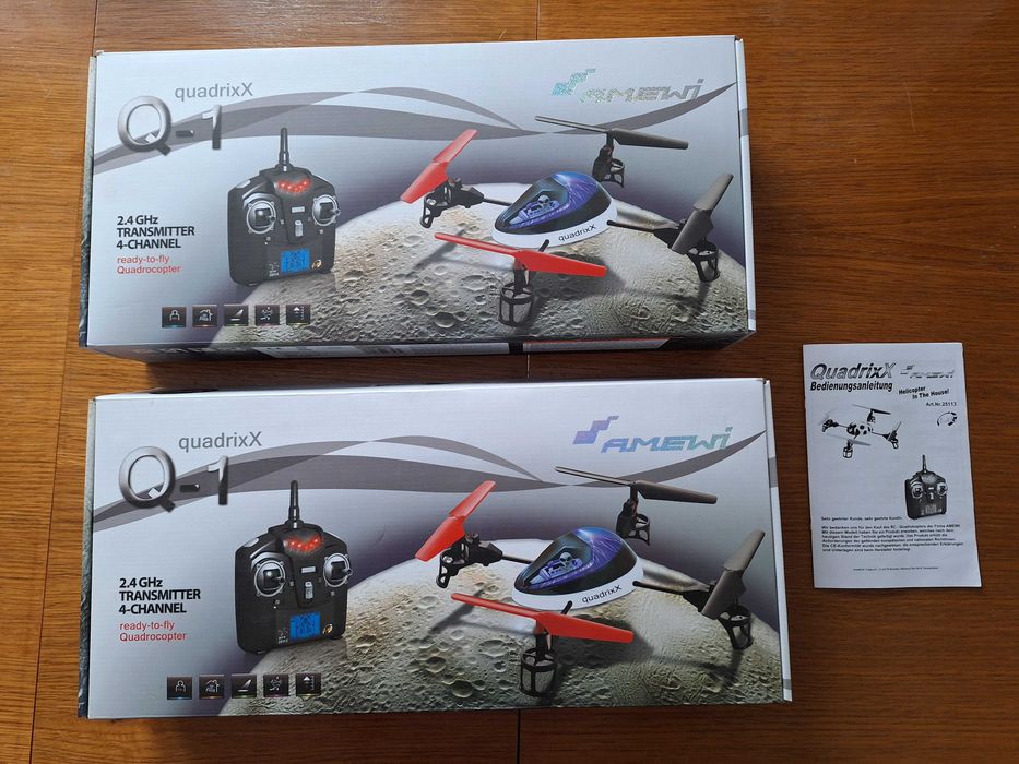 Două seturi de drone telecomandate Quadrix