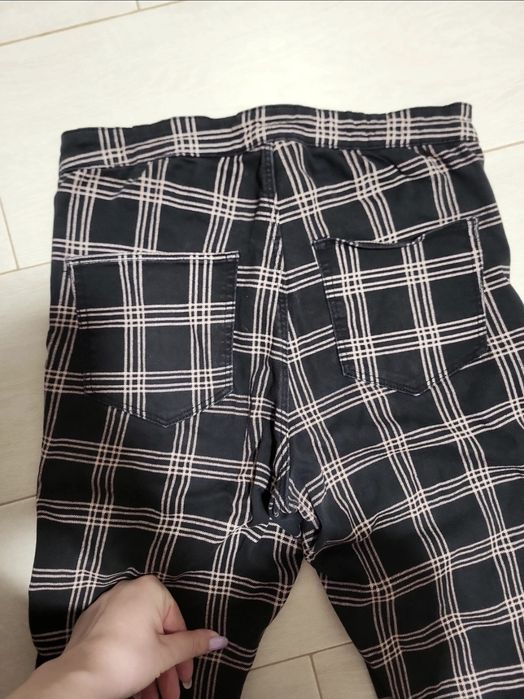 Pantaloni H&M Divided