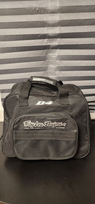 Casca TLD D4 carbon