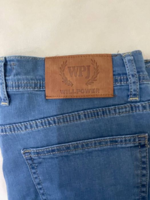 Джинсовые брюки женские