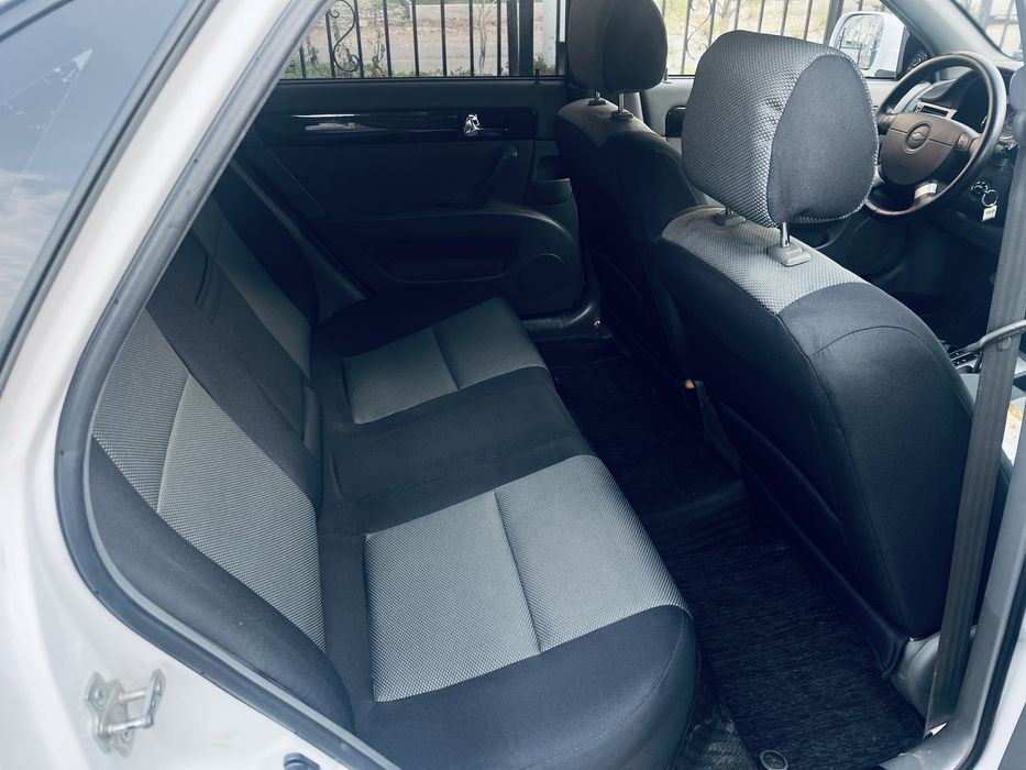 Lacetti L Style AT full 2022 йил сентябрь  Холати аъло.