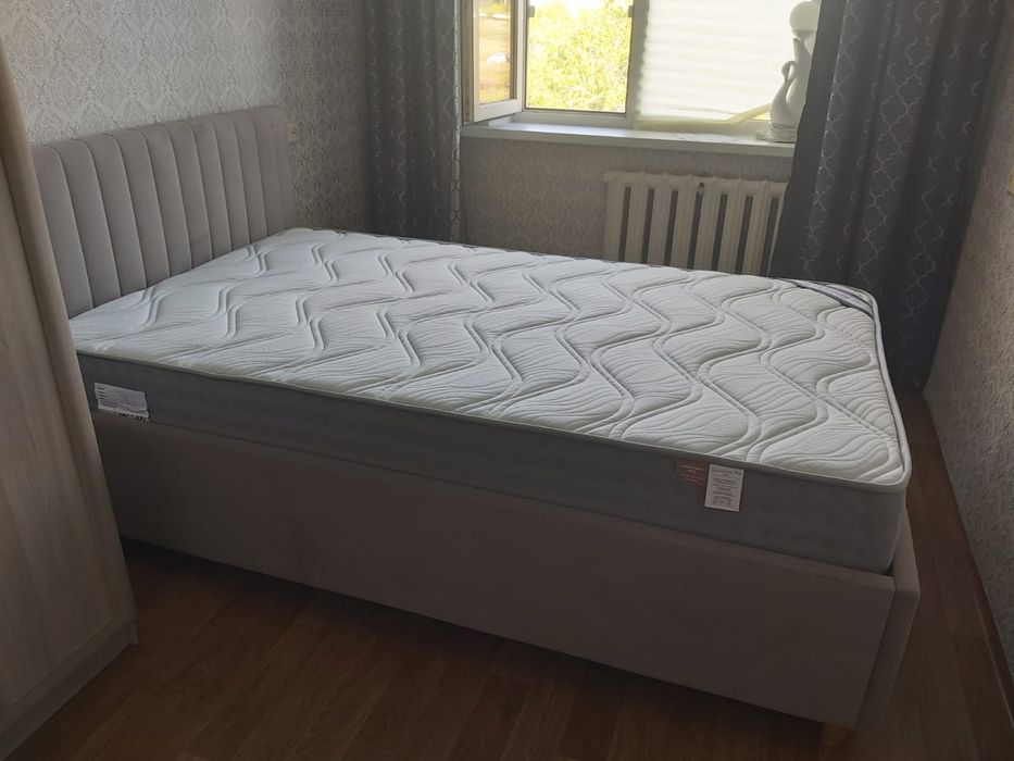 Продам кровать б/у