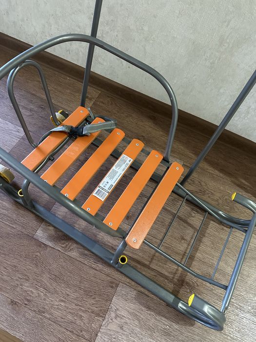 Продам детские санки с колесиками