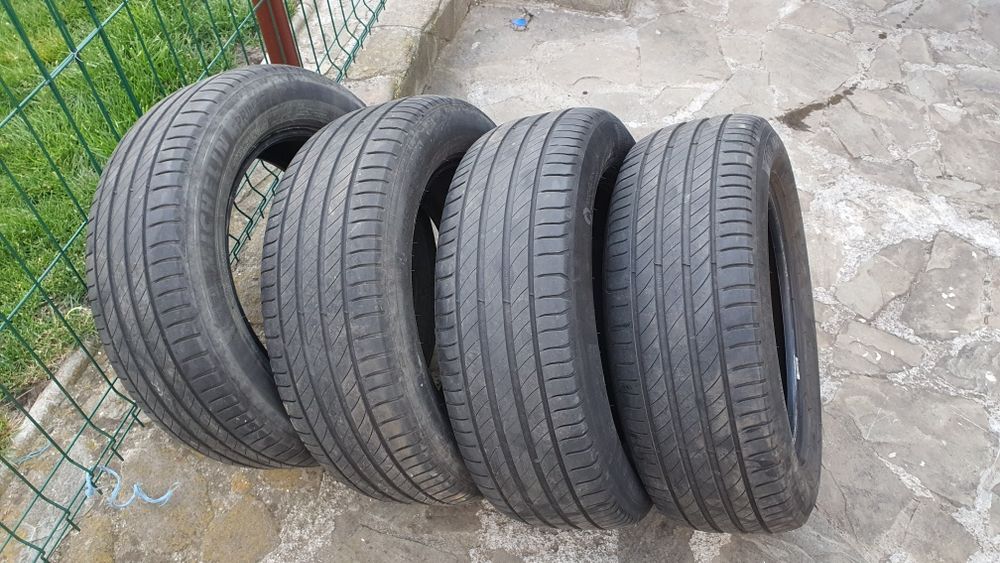 Set anvelope vara 205x60x16 Michelin Primacy 4