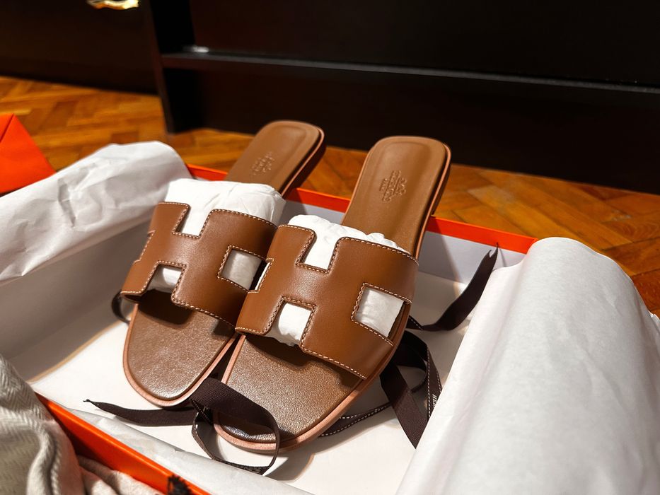 Papuci Hermes Oran maro marime 38