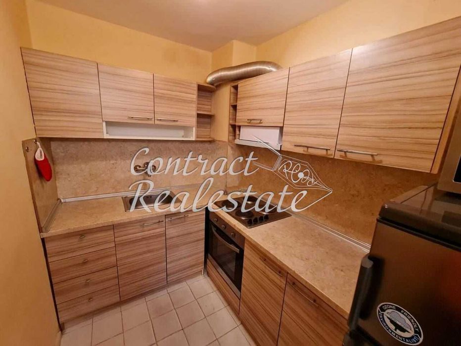 Дава се под наем Двустаен апартамент в Варна, Център - 58 кв.м за 357 € - Снимка #1