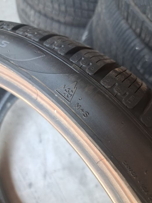 4 anvelope M+S 285 30 r22 Pirelli